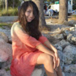 Meet your Posher, Brittney